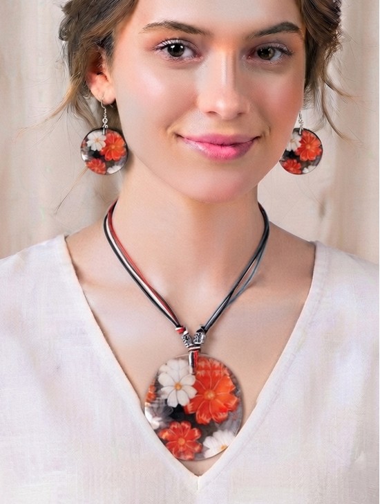 Fashion Flower Print Shell Necklace and Earrings Set Fashion Flower Print Shell Necklace and Earrings Set